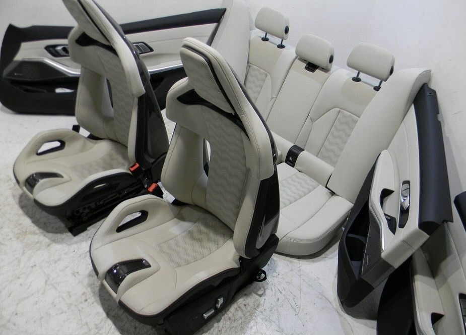 OEM BMW G80 M3 COMPETITION BUCKET SEATS (1)
