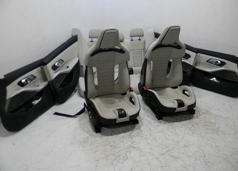 OEM BMW G80 M3 COMPETITION BUCKET SEATS (4)